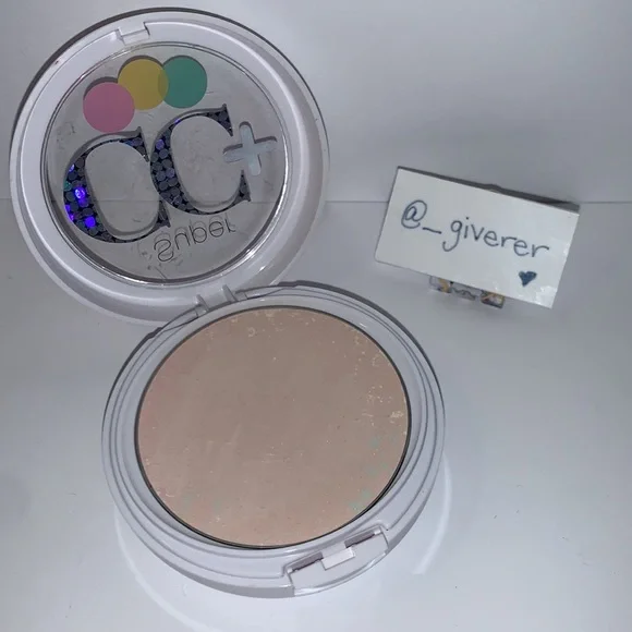 Light Super CC+ Color-Correction Powder Physicians Formula